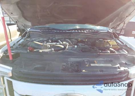 2018 Ford F-250 Xlt из США, поврежденный, VIN 1FT7W2BT6JEB13147